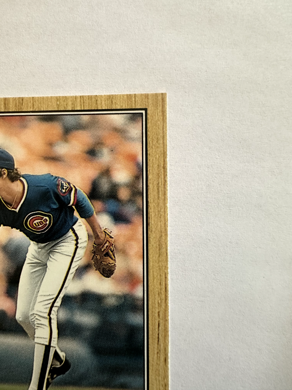 1987 Topps Greg Maddux Rookie Card – Iconic Woodgrain Border!