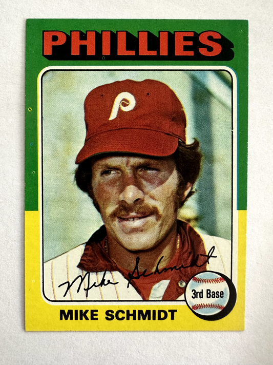 1975 Topps Mike Schmidt Baseball Card – A Stunning Tribute to an All-Time Great