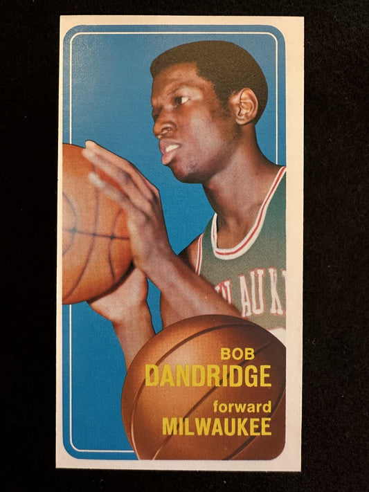 1970–71 Topps Bob Dandridge (#63) NM Rookie Card, HOFer, Bucks Great ^GRUMPYBUCK