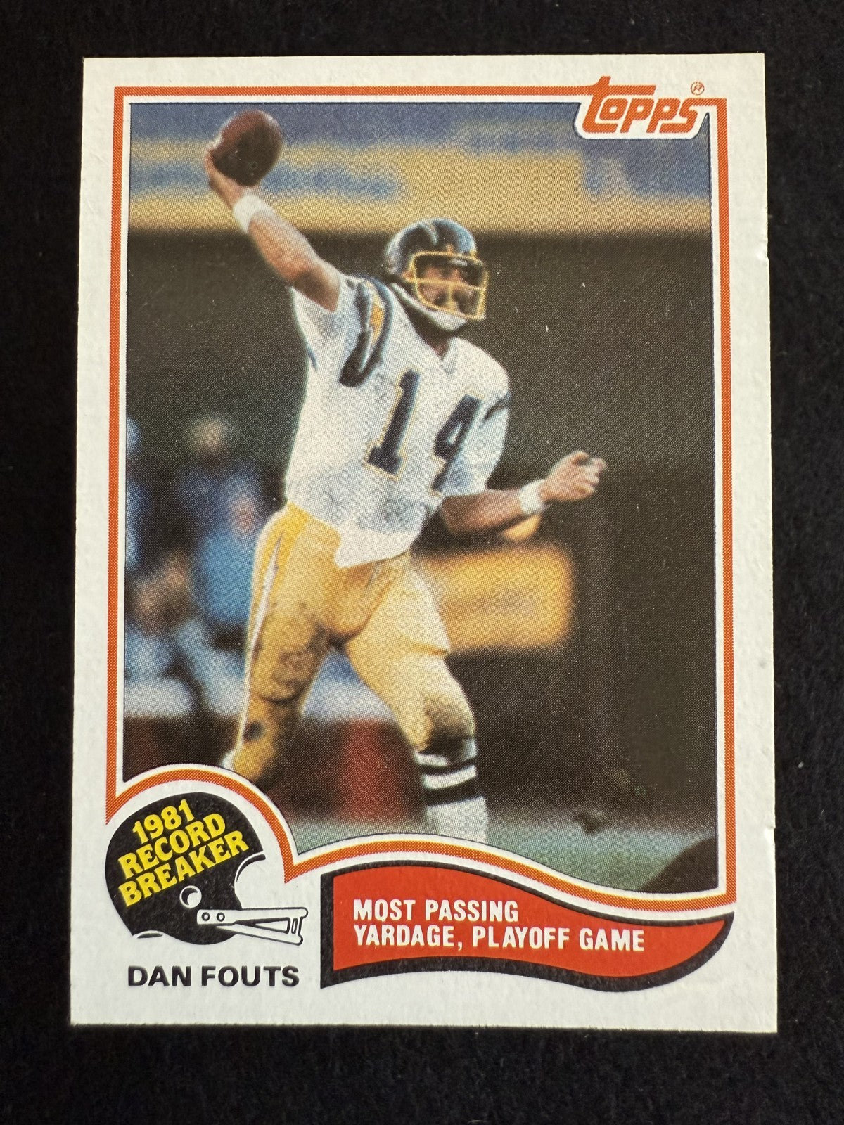 1982 Topps Dan Fouts (#2) NM HOFer, Chargers Great ^GRUMPYBUCK^